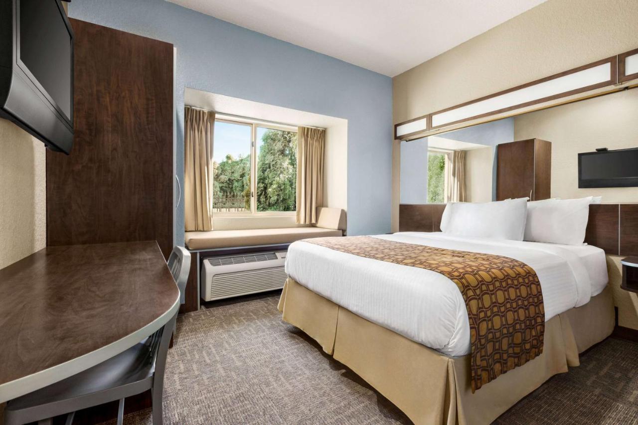 Microtel Inn & Suites By Wyndham Woodstock/Atlanta North Экстерьер фото