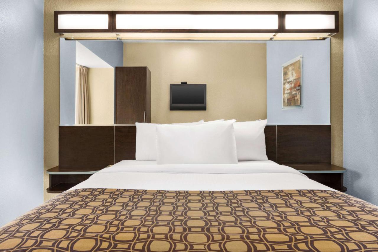 Microtel Inn & Suites By Wyndham Woodstock/Atlanta North Экстерьер фото