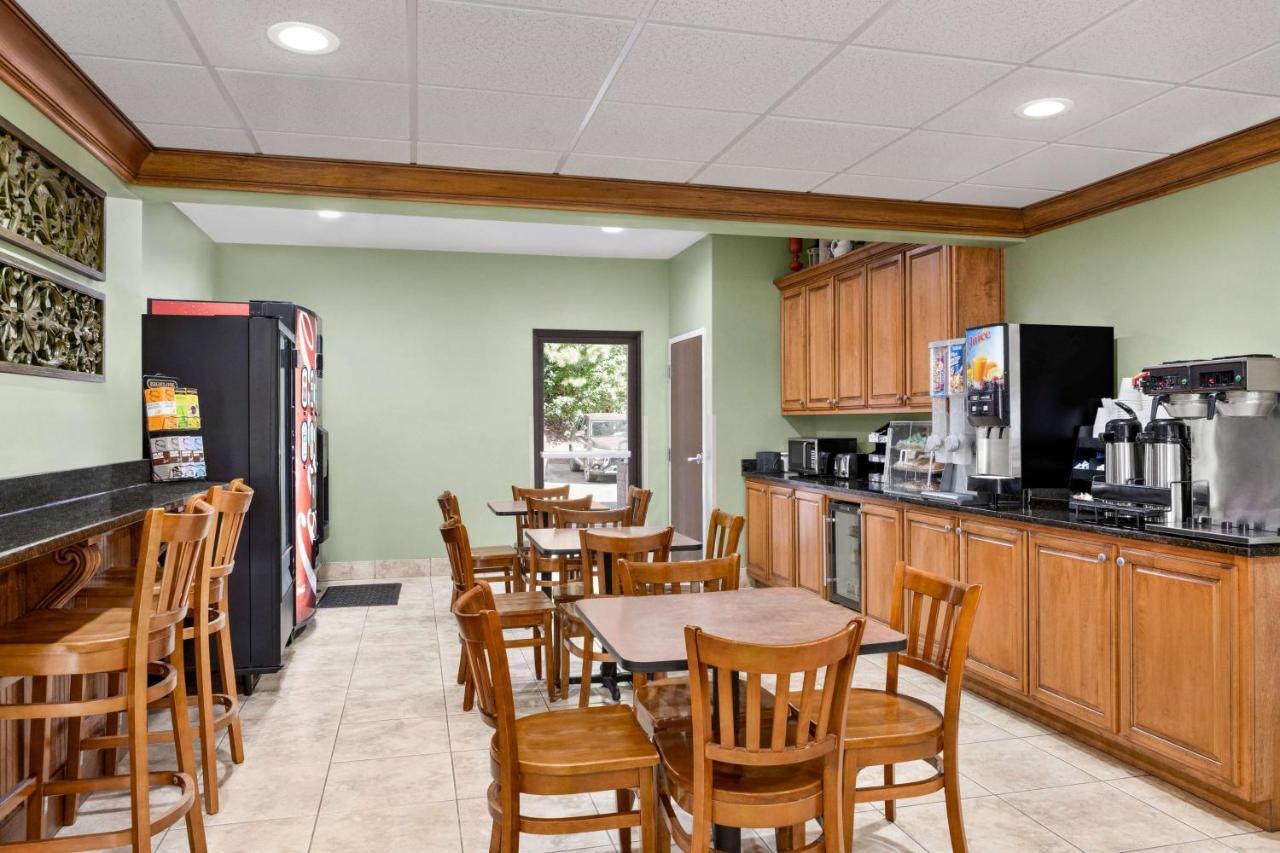 Microtel Inn & Suites By Wyndham Woodstock/Atlanta North Экстерьер фото