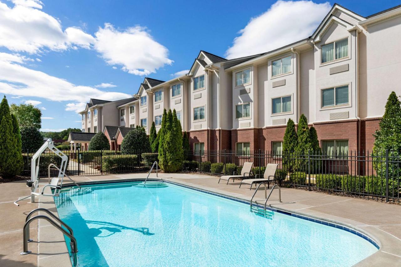 Microtel Inn & Suites By Wyndham Woodstock/Atlanta North Экстерьер фото