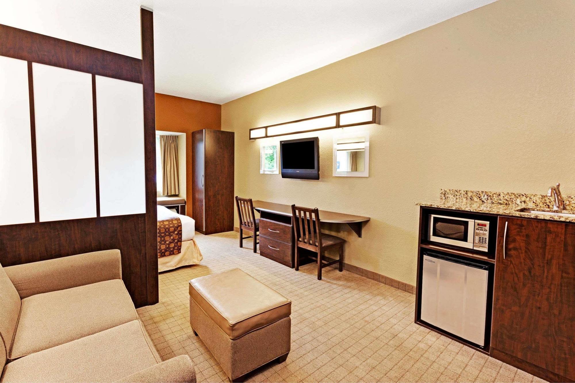 Microtel Inn & Suites By Wyndham Woodstock/Atlanta North Экстерьер фото
